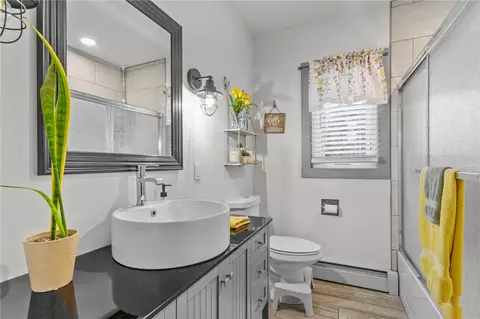 26 Dyer St, Warren, RI 02885 photo 13