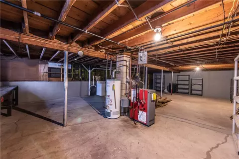 49 Eagle Rd, Cranston, RI 02920 photo 28