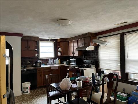 729 Fairmount St, Woonsocket, RI 02895 photo 12