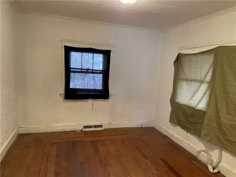 729 Fairmount St, Woonsocket, RI 02895 photo 7