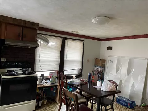 729 Fairmount St, Woonsocket, RI 02895 photo 13
