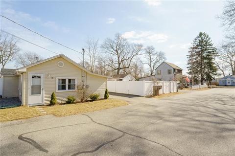 172 Ryan Ave, Warwick, RI 02889 photo 9