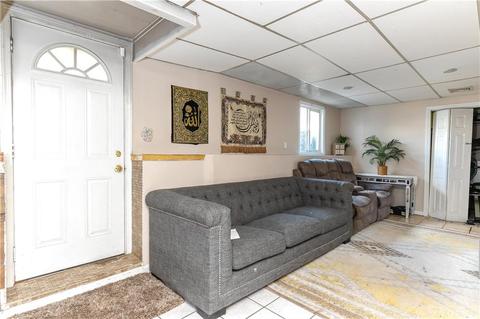 25 Ellsworth St, Warwick, RI 02886 photo 25