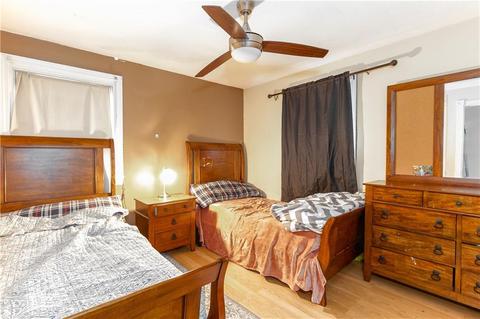 25 Ellsworth St, Warwick, RI 02886 photo 15