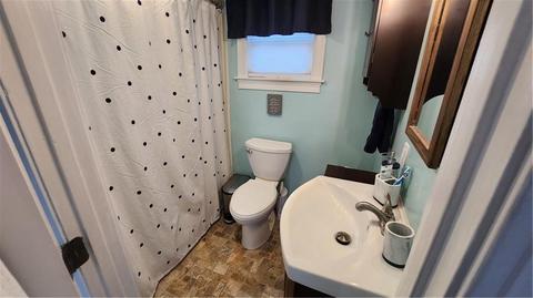 153 Northup St, Warwick, RI 02889 photo 16