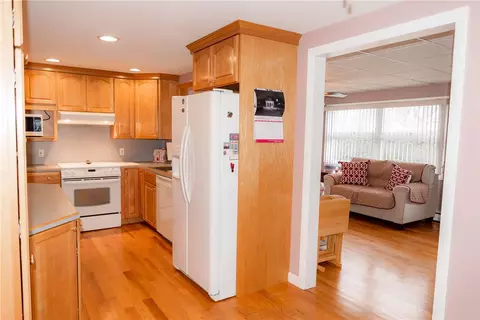 25 Cactus St, Warwick, RI 02886 photo 26
