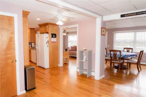 25 Cactus St, Warwick, RI 02886 photo 24