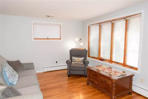25 Cactus St, Warwick, RI 02886 photo 13