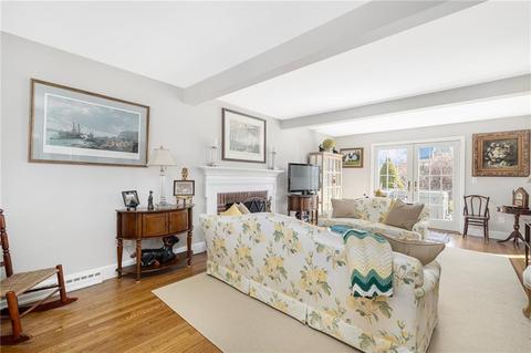 3 Circle Dr, Middletown, RI 02842 photo 17