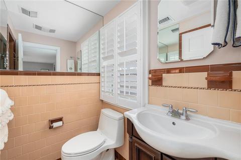 3 Circle Dr, Middletown, RI 02842 photo 26