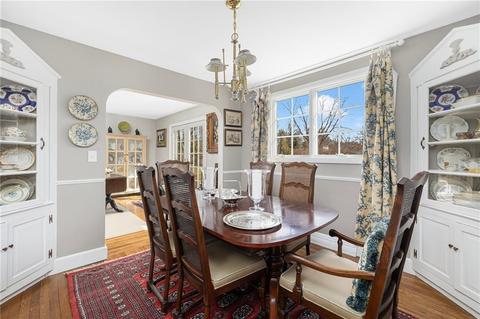 3 Circle Dr, Middletown, RI 02842 photo 12
