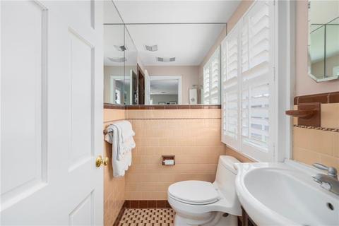 3 Circle Dr, Middletown, RI 02842 photo 25