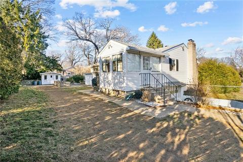 45 Becker St, Warwick, RI 02886 photo 7