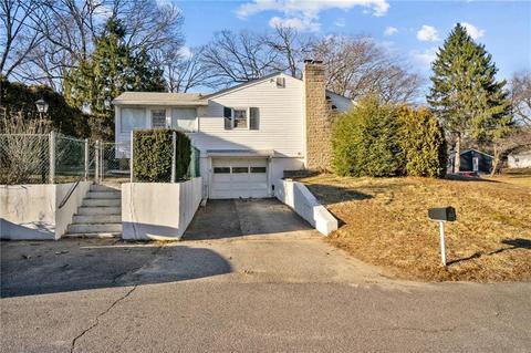 45 Becker St, Warwick, RI 02886 photo 5