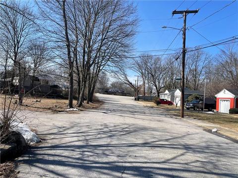 15 Eileen Dr, Coventry, RI 02816 photo 24