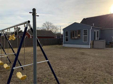 28 Keystone Dr, Warwick, RI 02889 photo 12