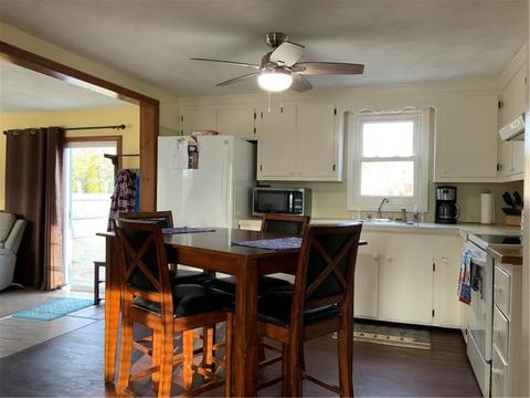 28 Keystone Dr, Warwick, RI 02889 photo 6