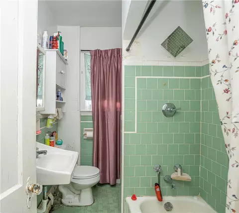 35 Rowan St, Providence, RI 02908 photo 34