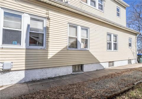 35 Rowan St, Providence, RI 02908 photo 5