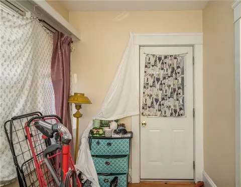 35 Rowan St, Providence, RI 02908 photo 26