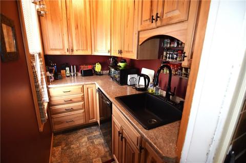 80 Newport St, Woonsocket, RI 02895 photo 10
