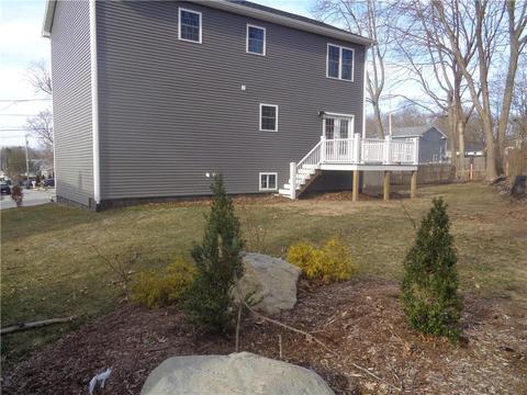 22 Millard Ave, Warwick, RI 02889 photo 5