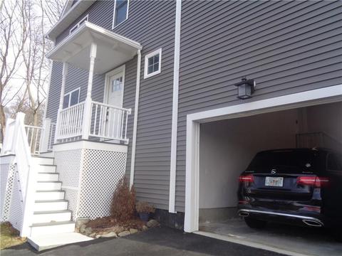 22 Millard Ave, Warwick, RI 02889 photo 2