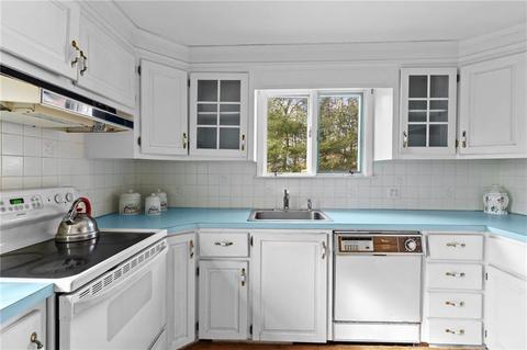 25 Bruce Ln, Warwick, RI 02886 photo 26