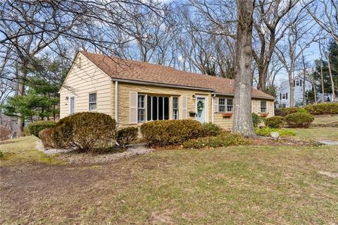 25 Bruce Ln, Warwick, RI 02886 photo 5
