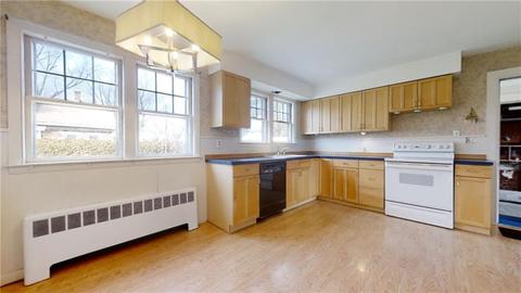 83 Lefrancois Blvd, Woonsocket, RI 02895 photo 5