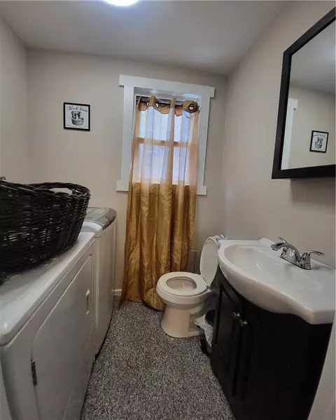 15 Elder Pl, Providence, RI 02909 photo 14