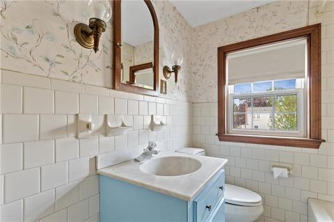 295 Potters Ave, Warwick, RI 02886 photo 15