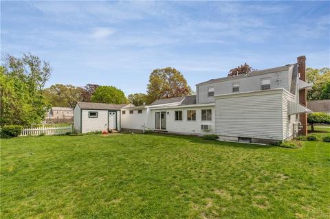 295 Potters Ave, Warwick, RI 02886 photo 20