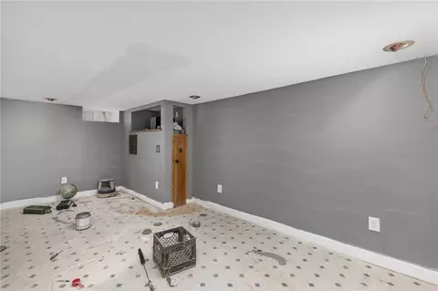 32 Railroad Row, Warwick, RI 02886 photo 24