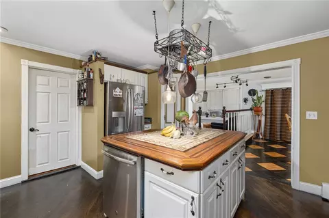 32 Railroad Row, Warwick, RI 02886 photo 14