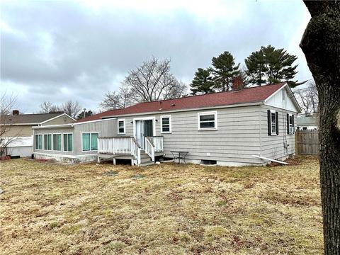 31 Coventry Dr, Coventry, RI 02816 photo 3