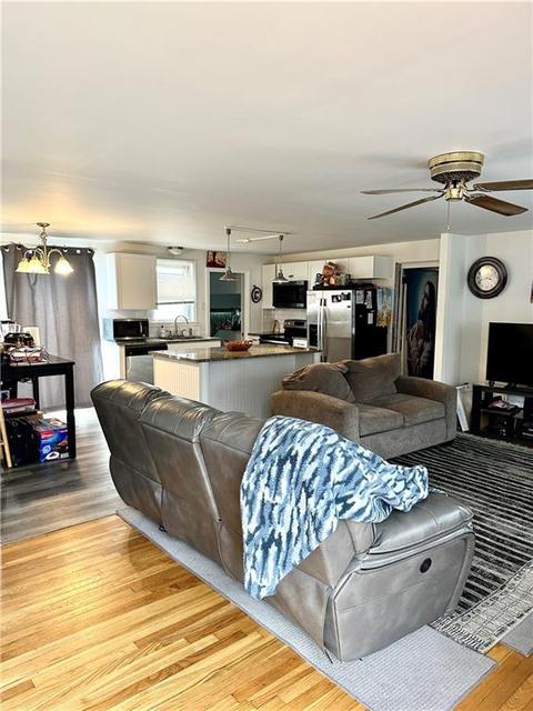 31 Coventry Dr, Coventry, RI 02816 photo 5