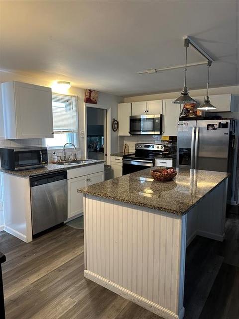 31 Coventry Dr, Coventry, RI 02816 photo 8