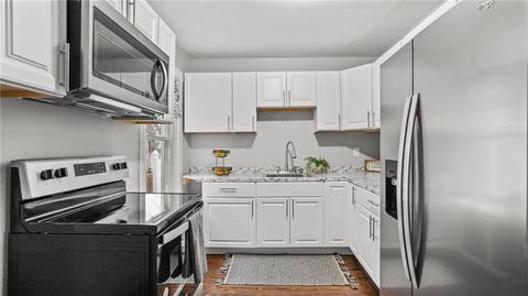 143 Bennett St, Woonsocket, RI 02895 photo 27