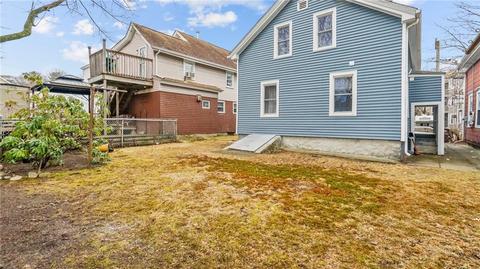 143 Bennett St, Woonsocket, RI 02895 photo 6