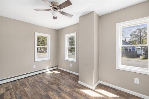 680 Main Ave, Warwick, RI 02886 photo 16