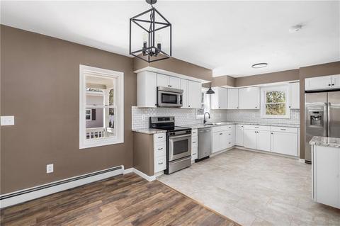 680 Main Ave, Warwick, RI 02886 photo 3