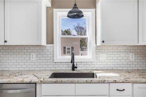 680 Main Ave, Warwick, RI 02886 photo 9