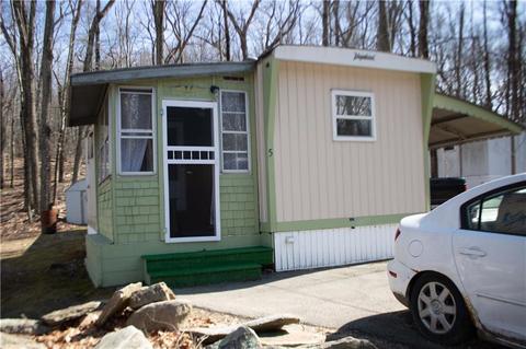 5 Hillside Dr, Burrillville, RI 02839 photo 3