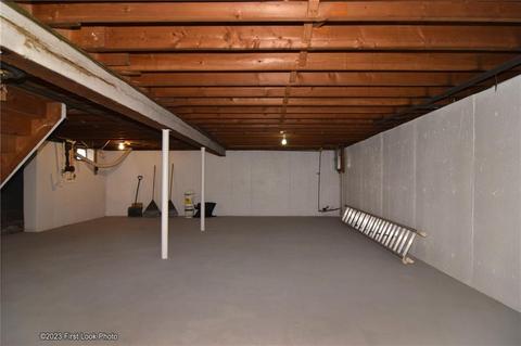 32 Becker St, Warwick, RI 02886 photo 32