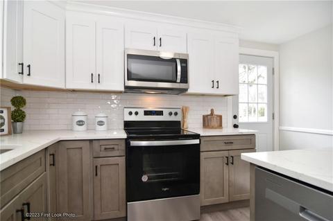 32 Becker St, Warwick, RI 02886 photo 13