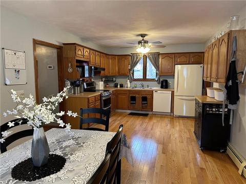 67 Spinnaker Ln, Warwick, RI 02886 photo 4