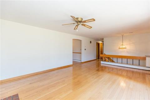 260 Beacon Ave, Woonsocket, RI 02895 photo 8