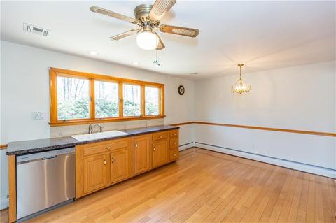 260 Beacon Ave, Woonsocket, RI 02895 photo 15