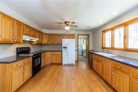 260 Beacon Ave, Woonsocket, RI 02895 photo 18